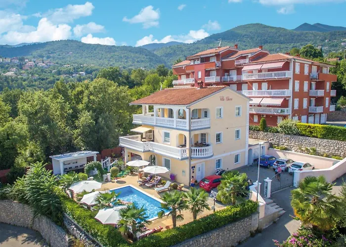 Chiara, Ground Floor By The Pool Apartament *