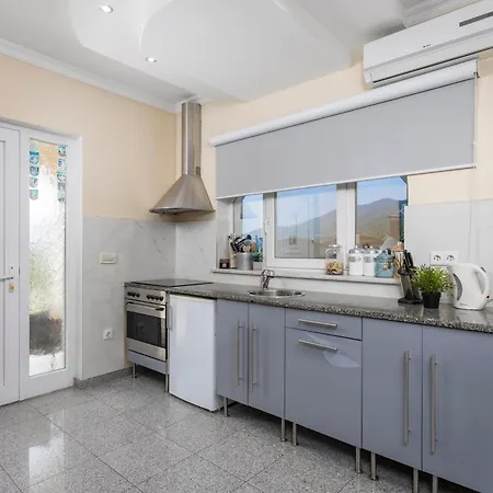 Chiara, Ground Floor By The Pool * Icici