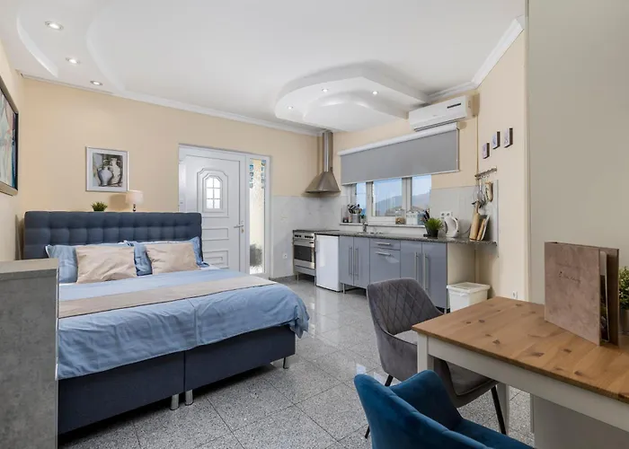Chiara, Ground Floor By The Pool * Ičići